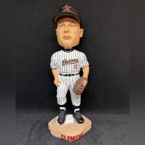 ROGER CLEMENS Forever Collectibles Legends of the Diamond Bobblehead #6750/10000